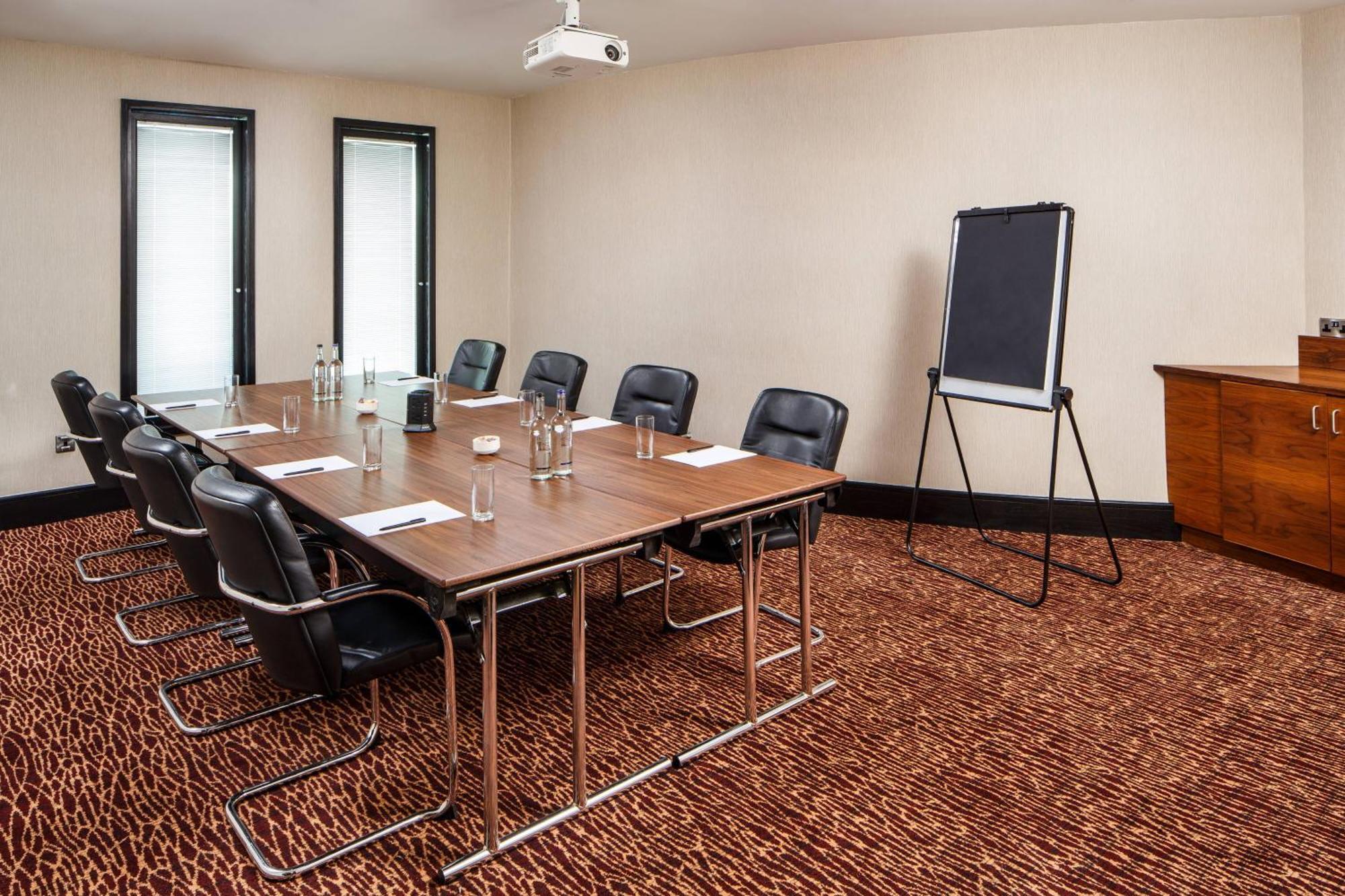 Delta Hotels By Marriott Nottingham Belfry Εξωτερικό φωτογραφία