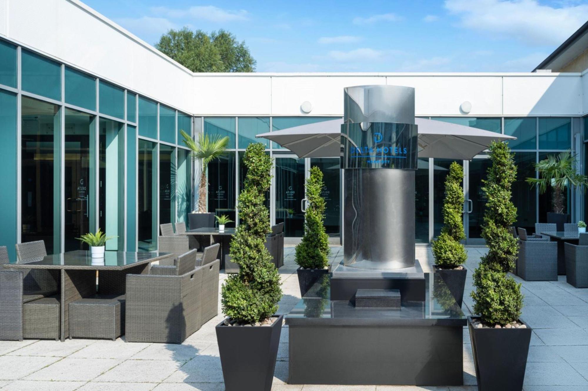 Delta Hotels By Marriott Nottingham Belfry Εξωτερικό φωτογραφία